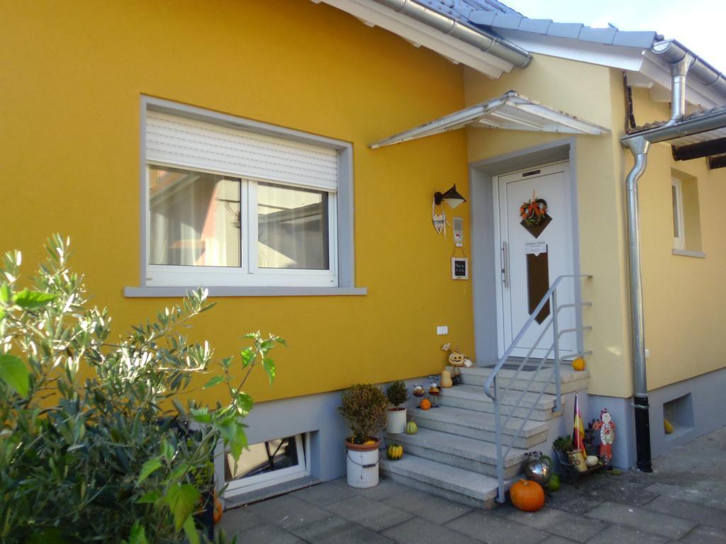 Pension Lelila Rust - Ex Gaestehaus Milella Exteriör bild