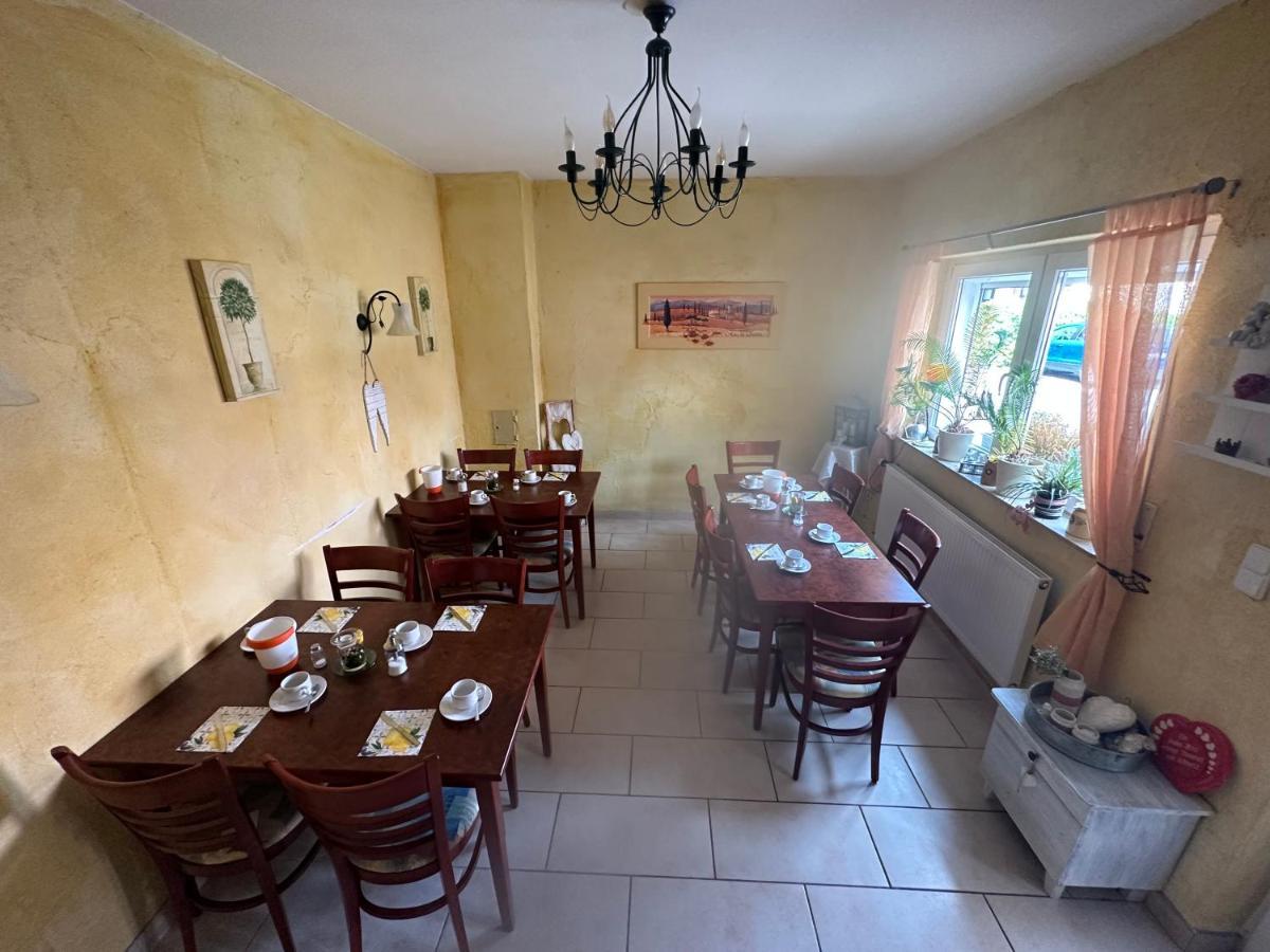 Pension Lelila Rust - Ex Gaestehaus Milella Exteriör bild